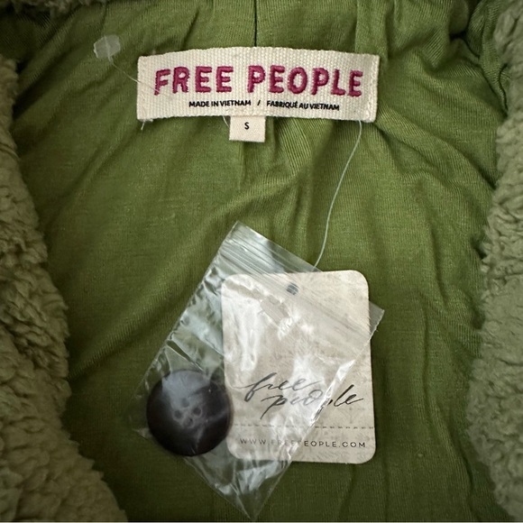 Free People Women’s Green Cozy Jacket Size S - Picture 8 of 16